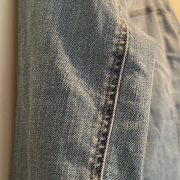 Guess jean jacket size large - Picture 4 of 4